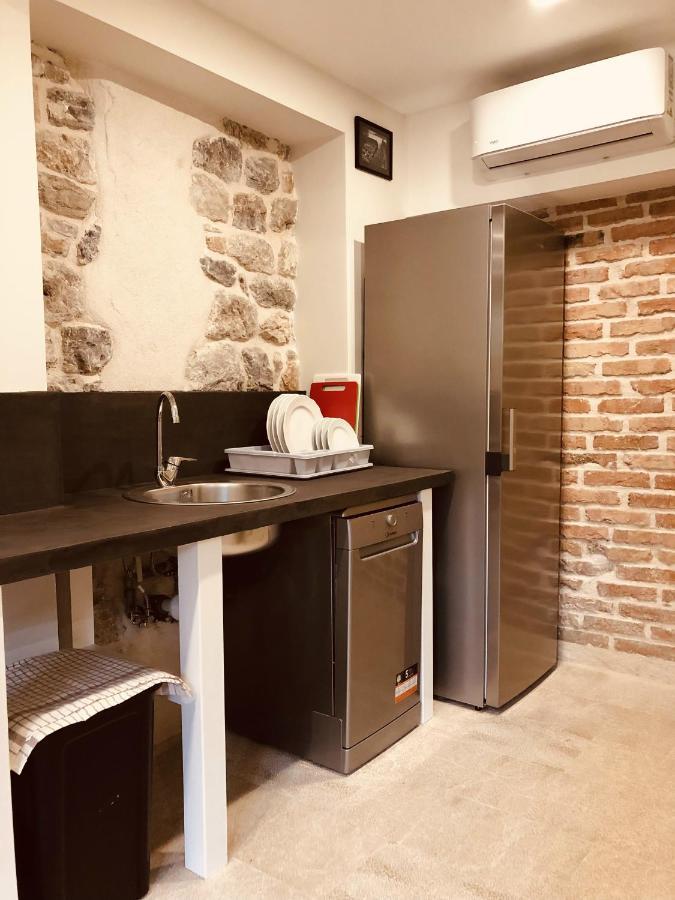 Guesthouse Giraffe Donja Lastva Zewnętrze zdjęcie